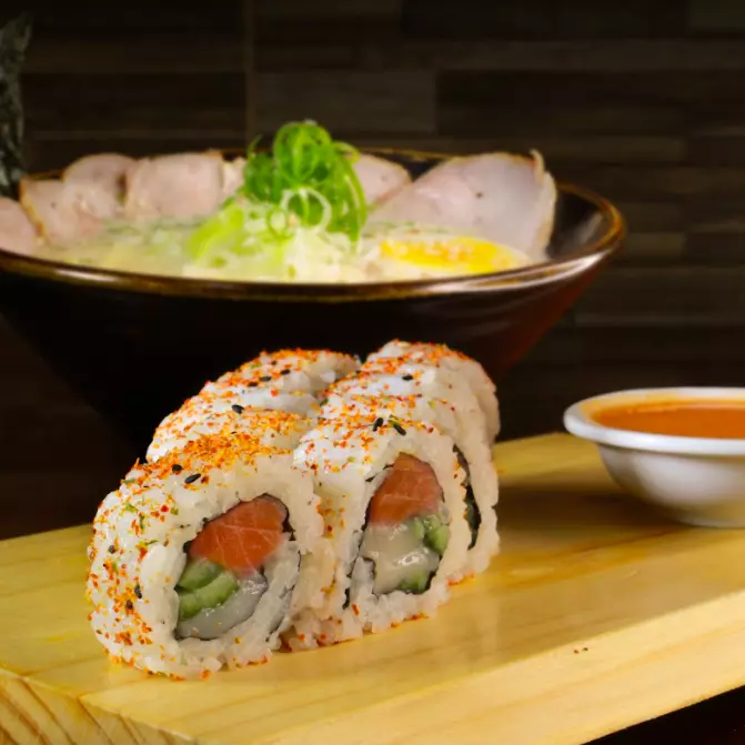 Promo: 1 Ramen "S" + 1 Tabla Maki