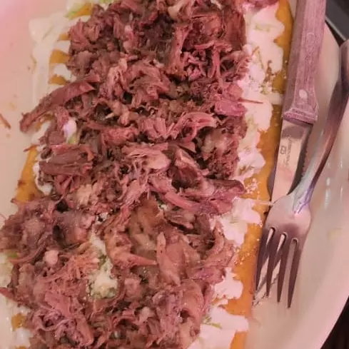HUARACHE BARBACOA  DE BORREGO