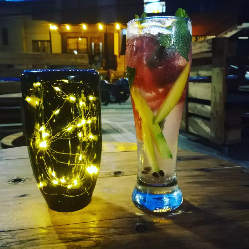 Gintonics, mojitos  & margaritas