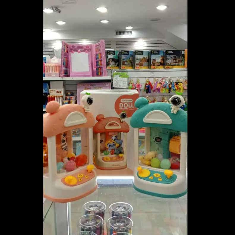 maquinas de peluches spaceman
