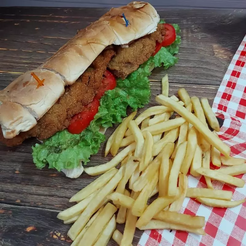 Torpedo de milanesa con papas