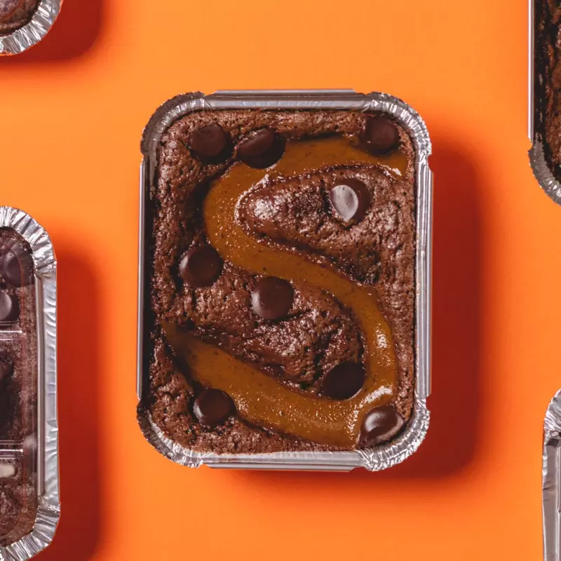 BROWNIE RECHEADO COM DOCE DE LEITE