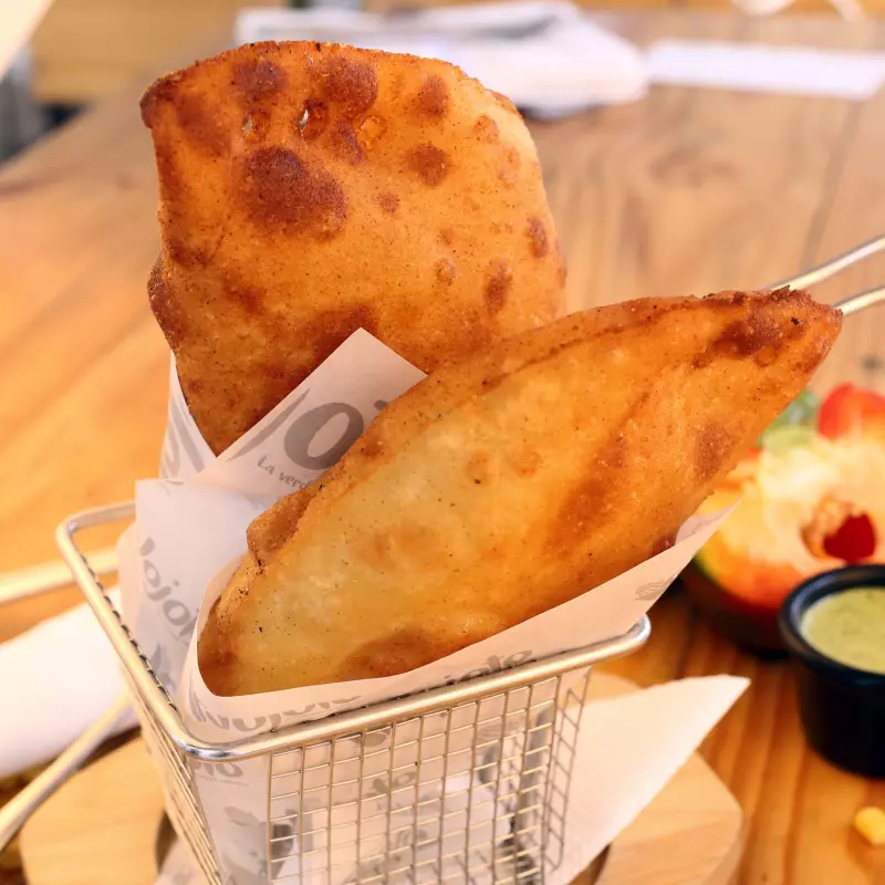 Empanada Tajada + queso