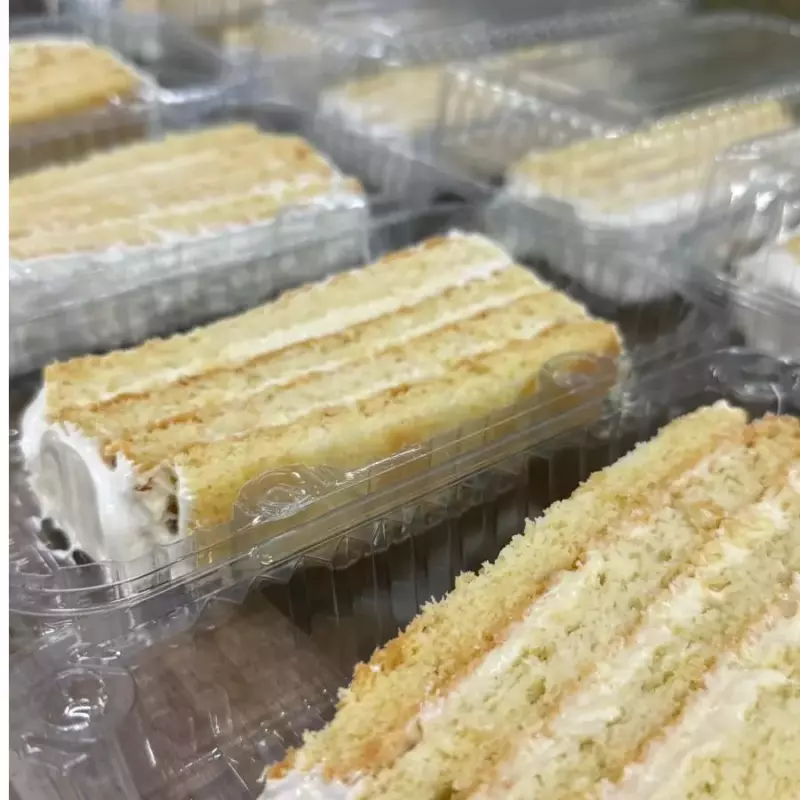 Fatia de torta 4 leites