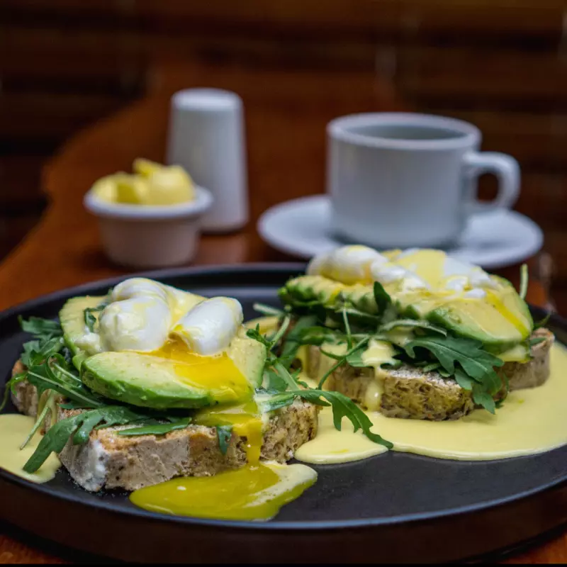 Huevos Benedictinos