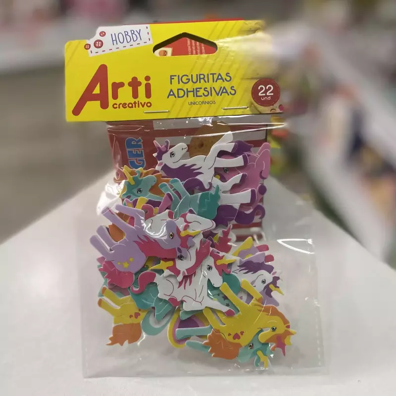 FIGURAS ADHESIVAS UNICORNIOS