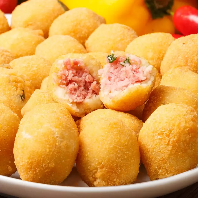 Bolinho de calabresa