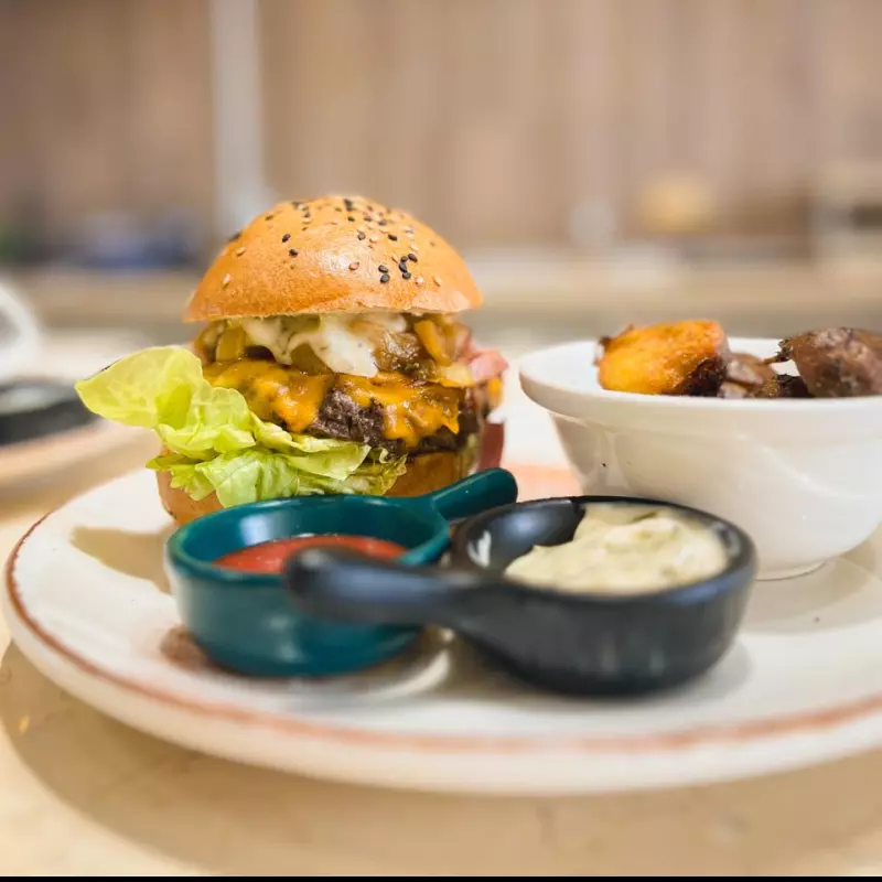 HAMBURGUESA BLUE CHEESE