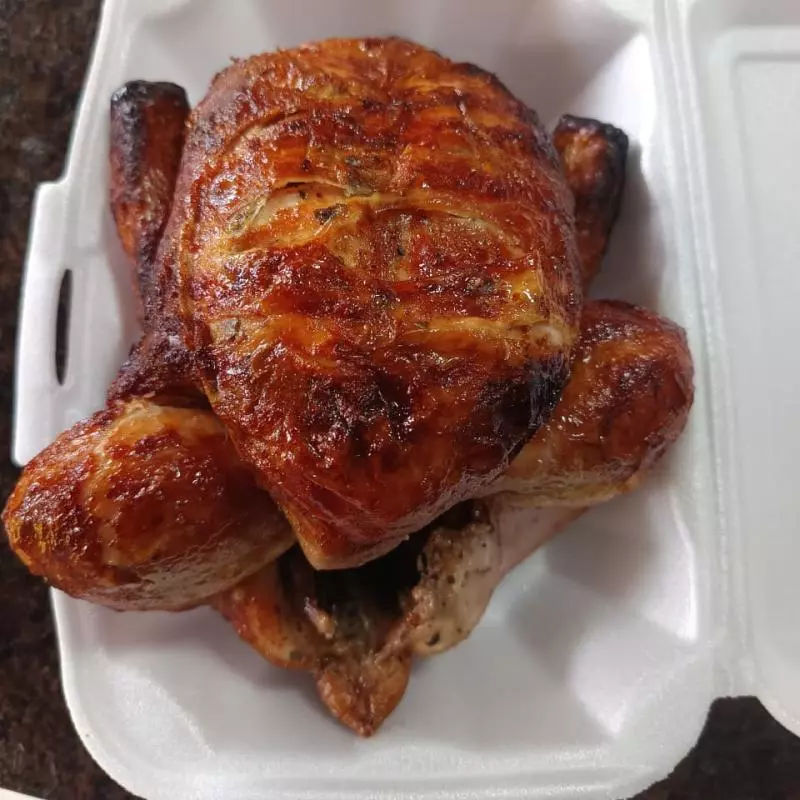 02 Galetões + 02 Farofas + 01 batata