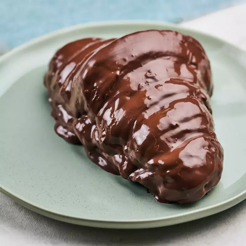 Croissant Chocolate Negro