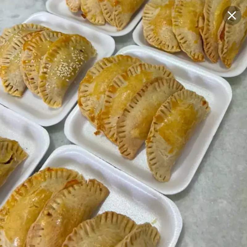 PASTEL ASSADO DE FRANGO CONGELADO