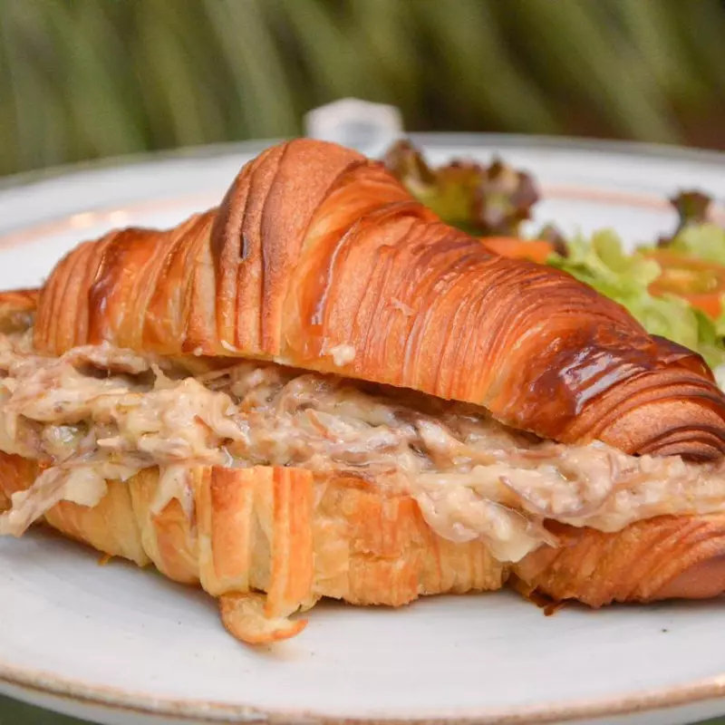 Croissant recheado