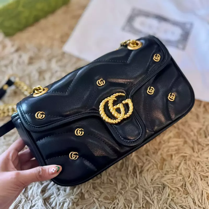 GUCCI BLACK