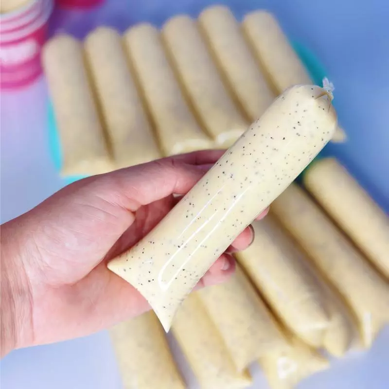 Geladinho (mousse de maracujá)