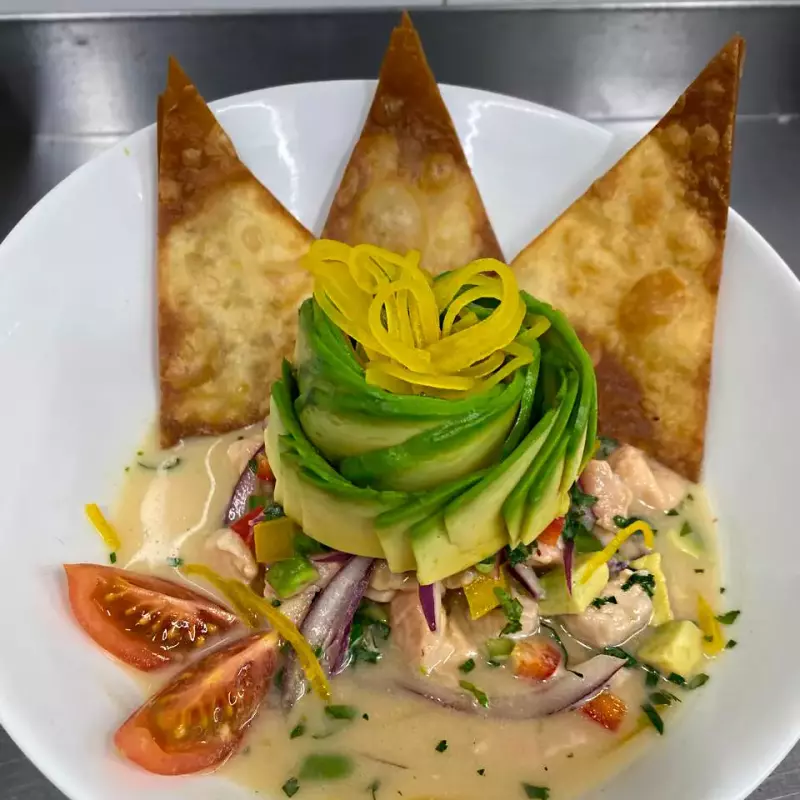 CEVICHE DE SALMÓN