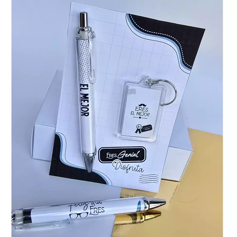 Cartón lapicero llavero padre