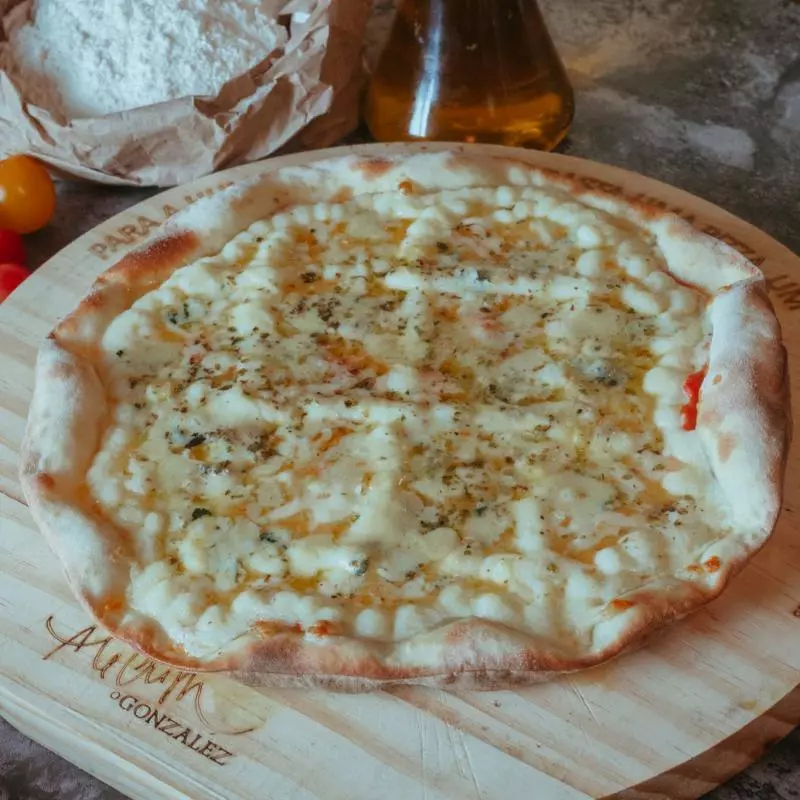 PIZZA DE 4 QUEIJOS