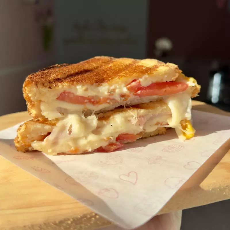 COMBO 1 - Misto Quente