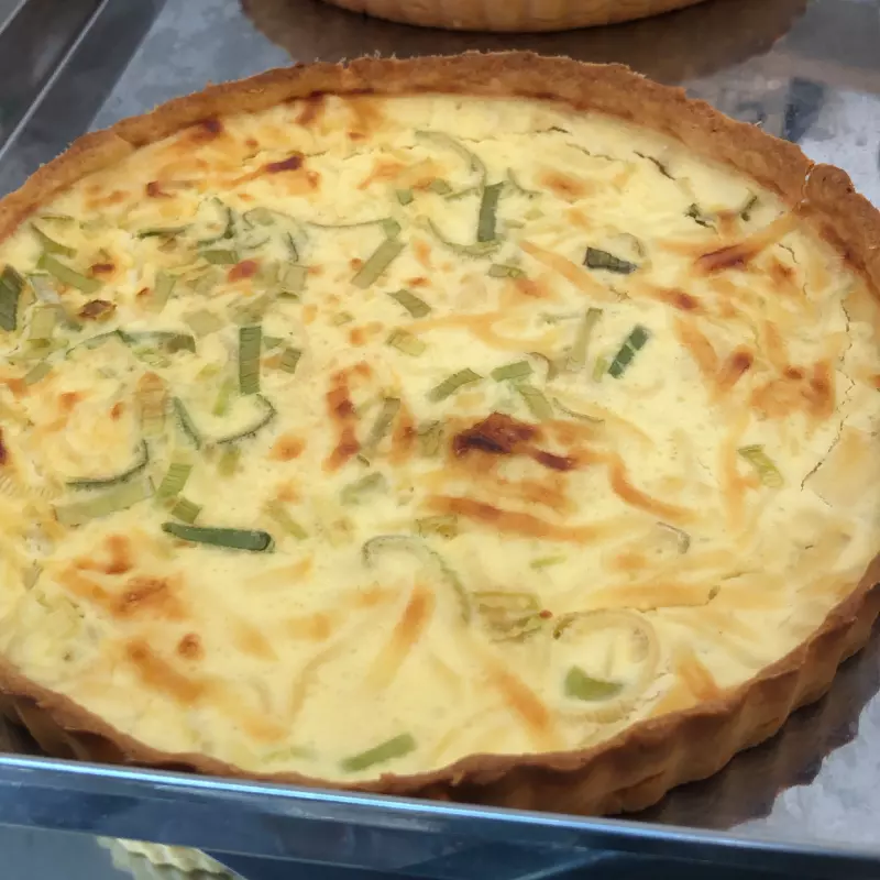 Quiche Média Alho Poró