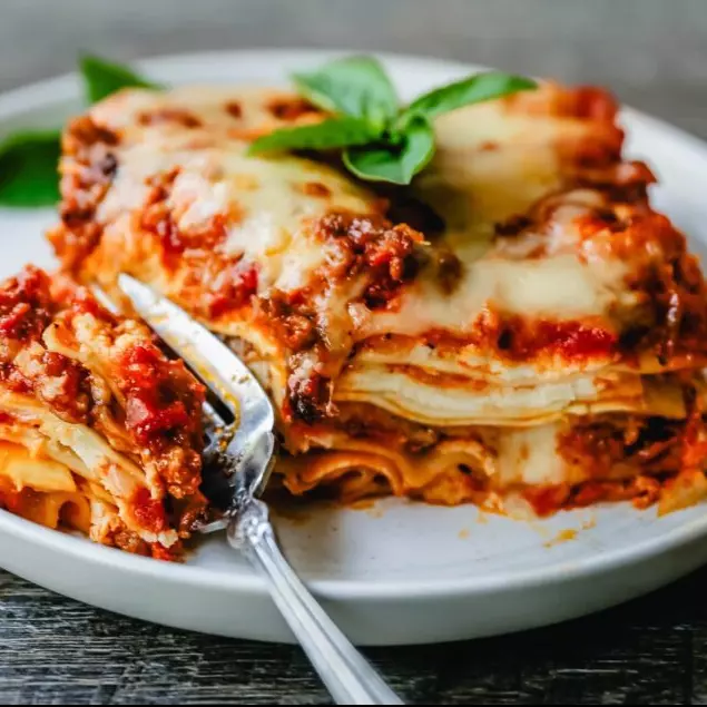 COMBO - LASANHA + COCA LATA