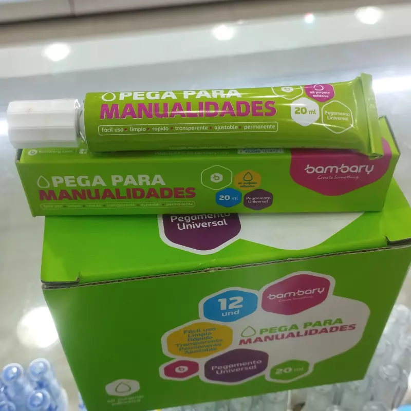 Pega para manualidades