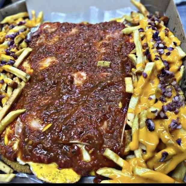 Mega napolitana de carne para 4