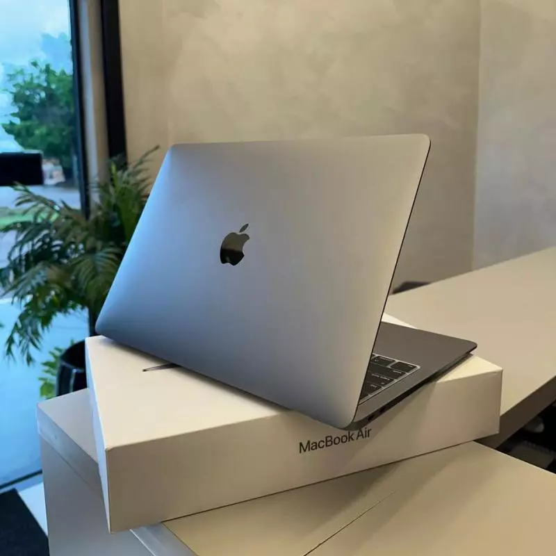 MacBook Air 13 M1 256/8GB Space Gray