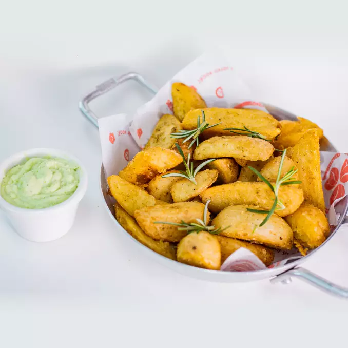 BATATA RÚSTICA - RUSTIC POTATO WEDGE