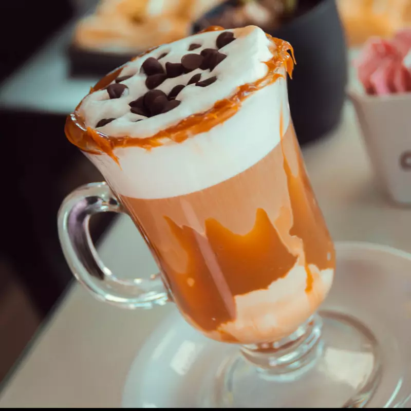 Dulce de leche latte