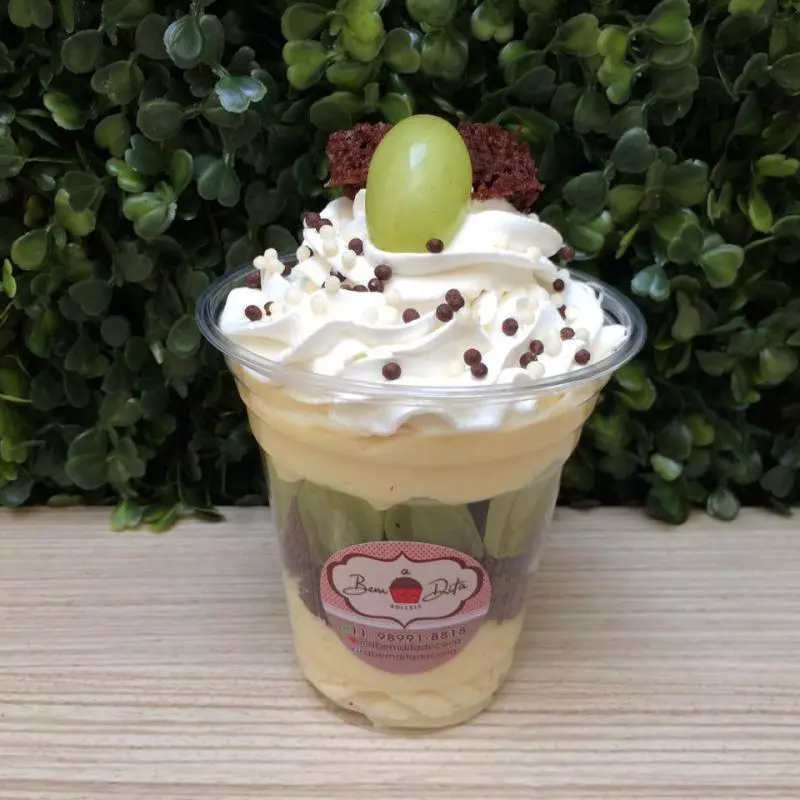 Copo da Felicidade Surpresa Uva Sup