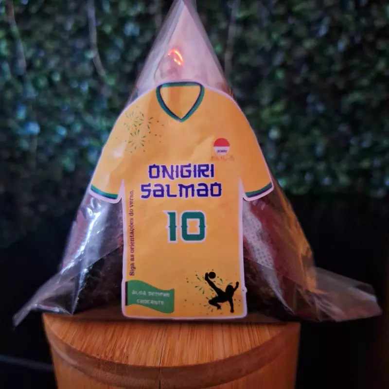 Onigiri Camisa 10 (salmão)