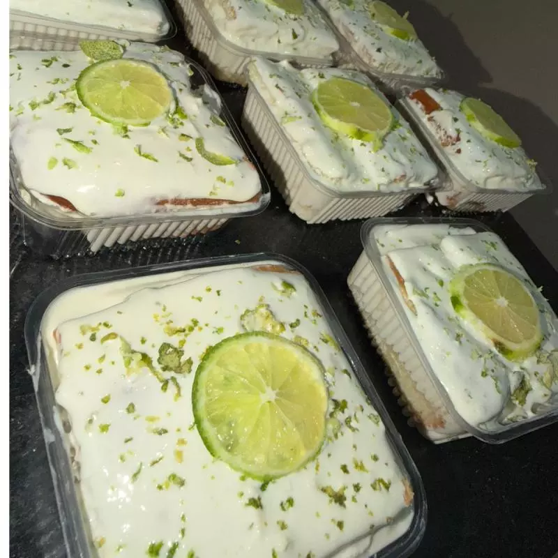 bolo gelado de limão