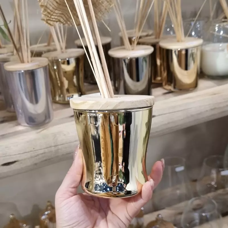 DIFUSOR CURVE GOLD con esencia