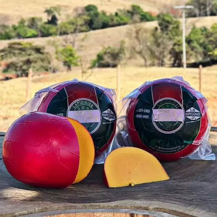 Queijo Reino Bola Canastra ~550g