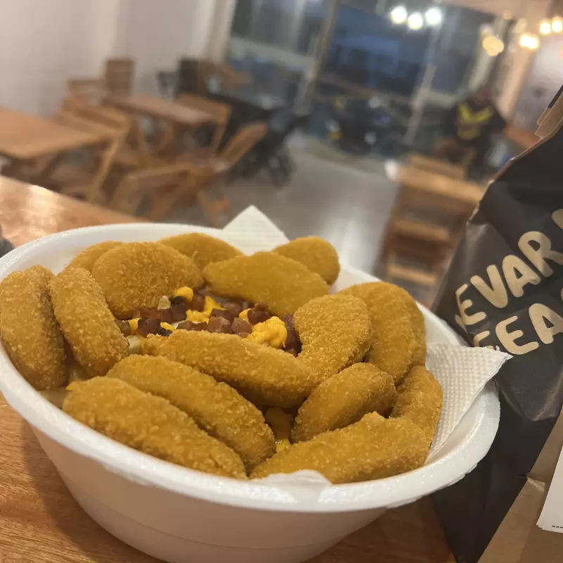 Casadinho Batata P e nuggets