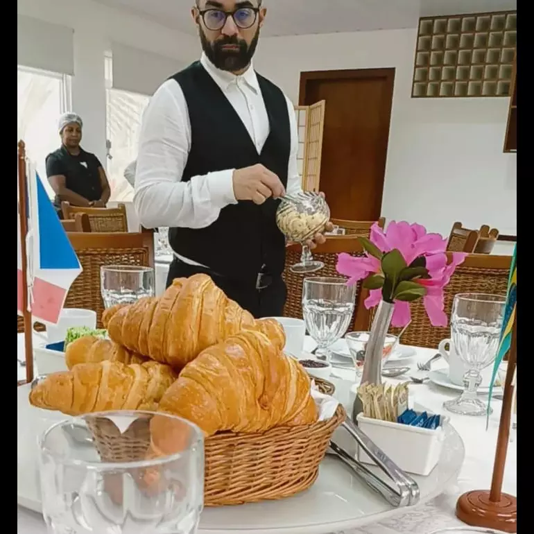 Staff Para Montar a Mesa