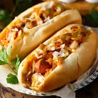 Perro Caliente.