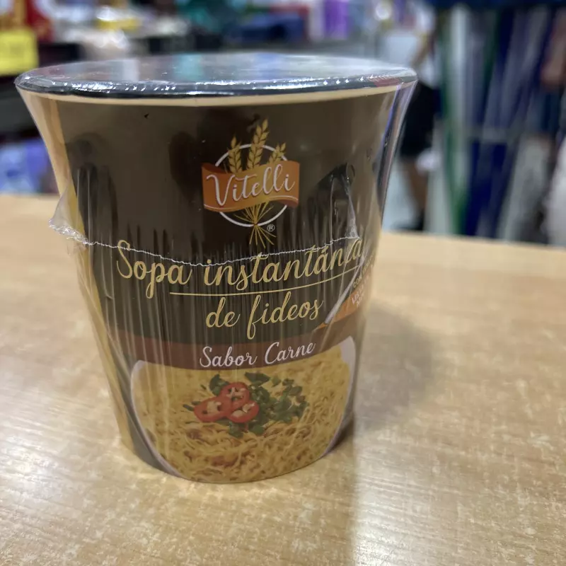 Sopa instantánea carne
