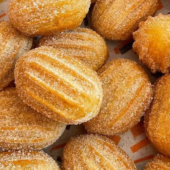 CHURROS