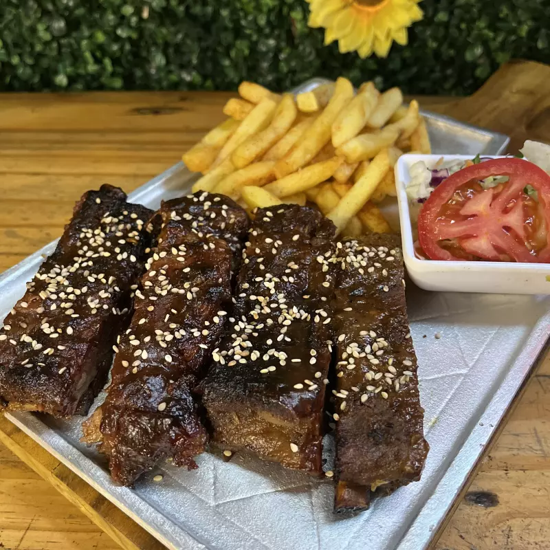 COSTILLAS DE CERDO BBQ