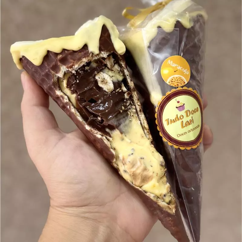 CASCONE Maracujá c/ Brigadeiro Nobre