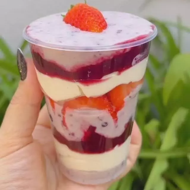 ENCANTO DE FRUTOS VERMELHOS