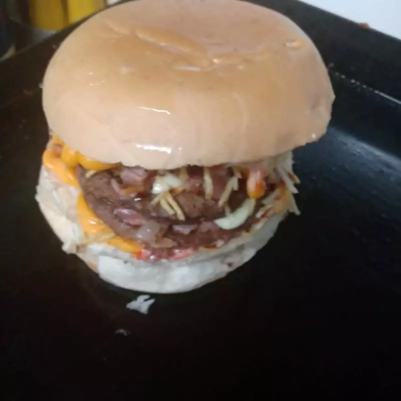 X - duplo cheddar bacon