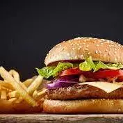 Hamburguesas Doble y Porción de Papas Fritas
