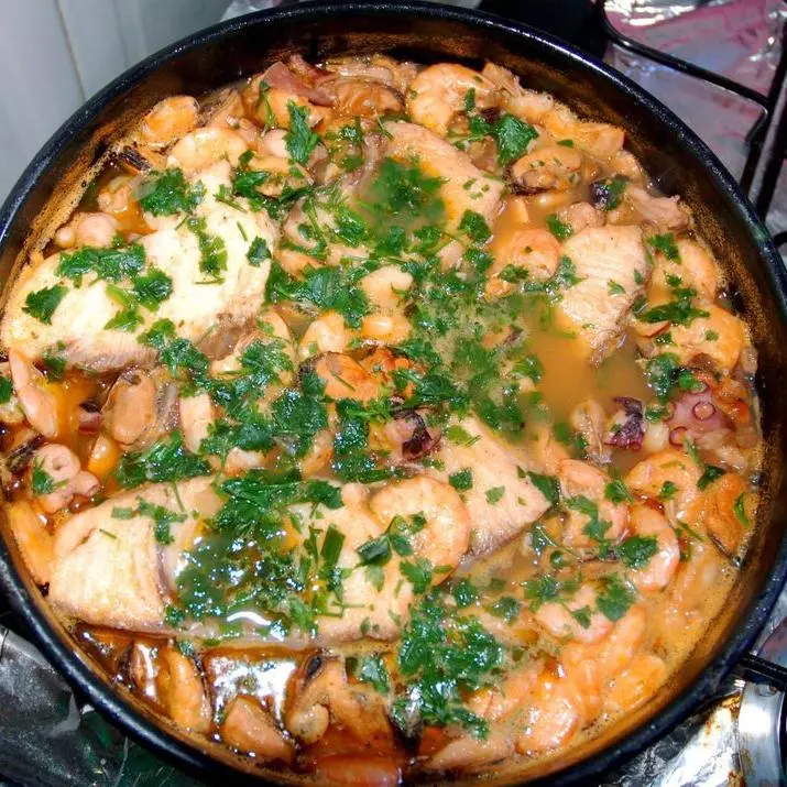 Caldeirada de Peixe com Camarão-entrega free