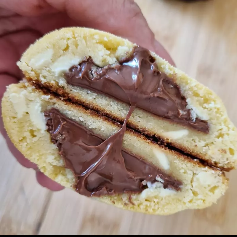 Ninho com Nutella - Cookie Recheado