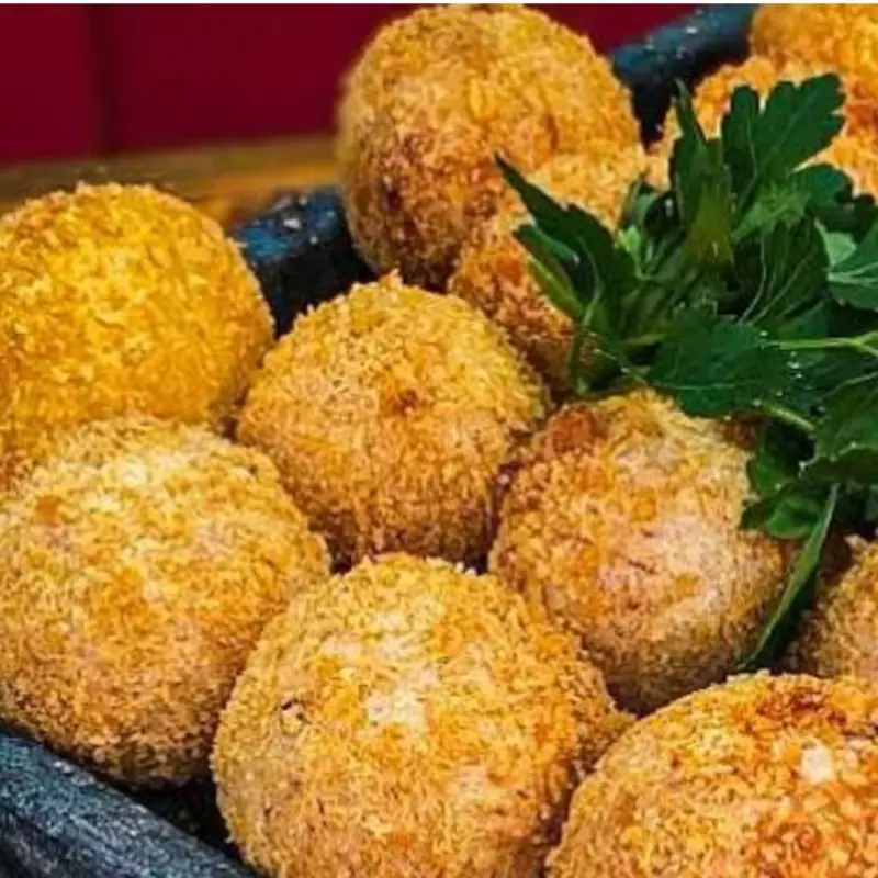 Bolinho de salmão