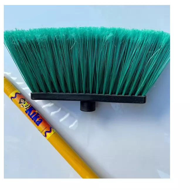 R10116-ESCOBA KIKA SUPER TINA