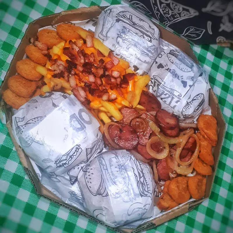 Caixa FamÍlia Média 🍔🍟🥤