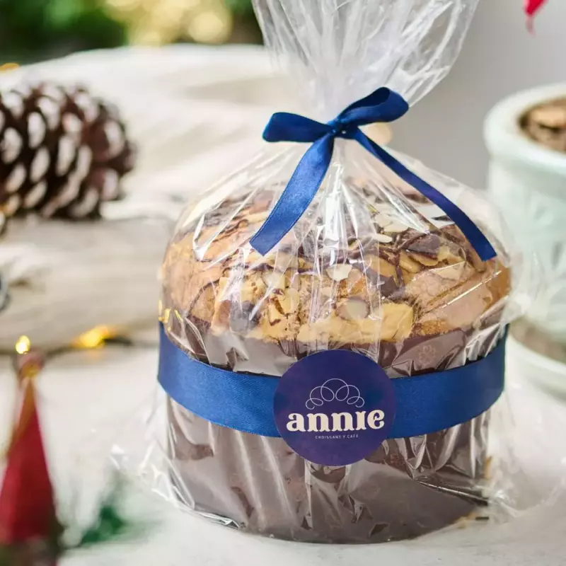 Paneton de Chocolate y Almendras